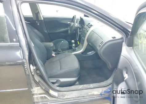 2009 Toyota Corolla S z USA, uszkodzony, nr VIN 1NXBU40E49Z085118